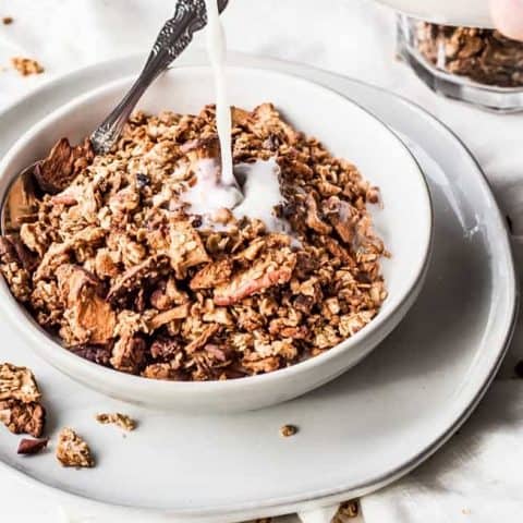 Apple Cinnamon Pecan Granola